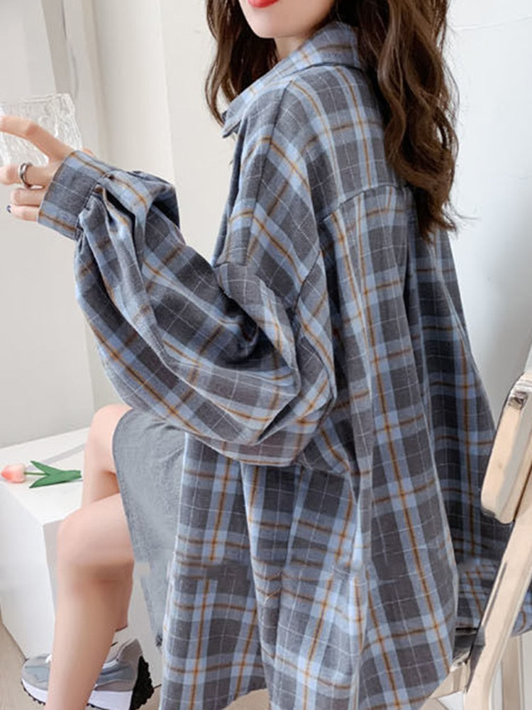 Plaid Buttoned Shirt With Lantern Sleeves