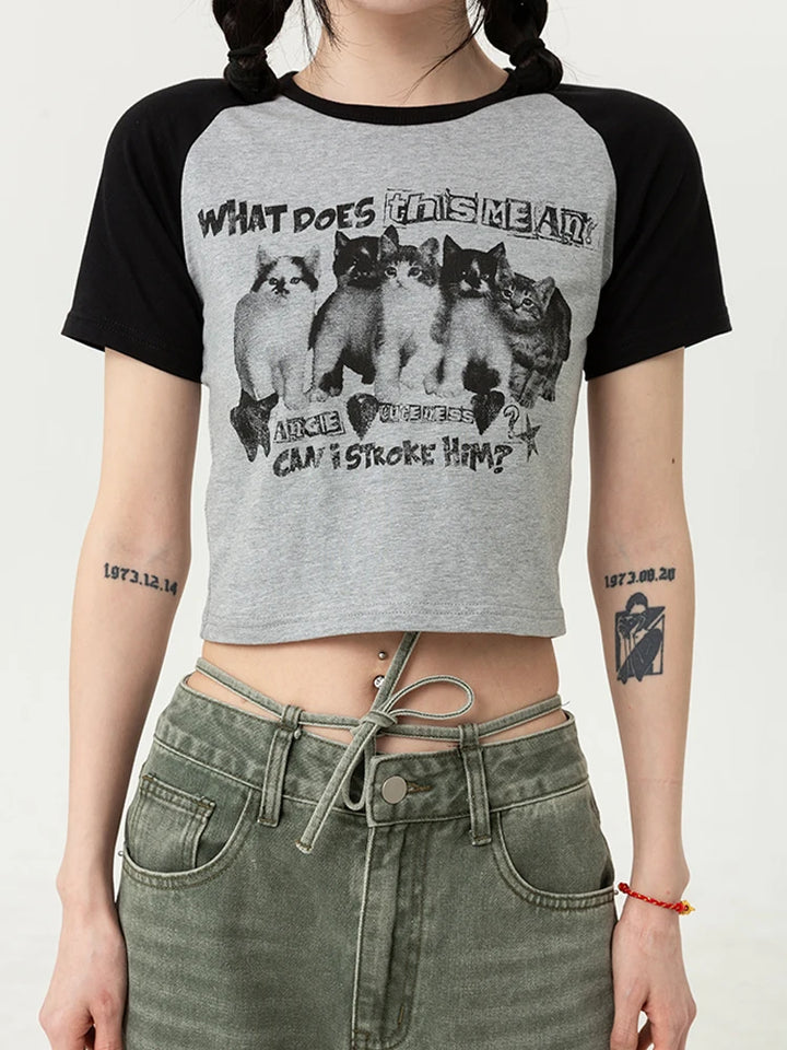 Croped T-Shirt With Cute Cats