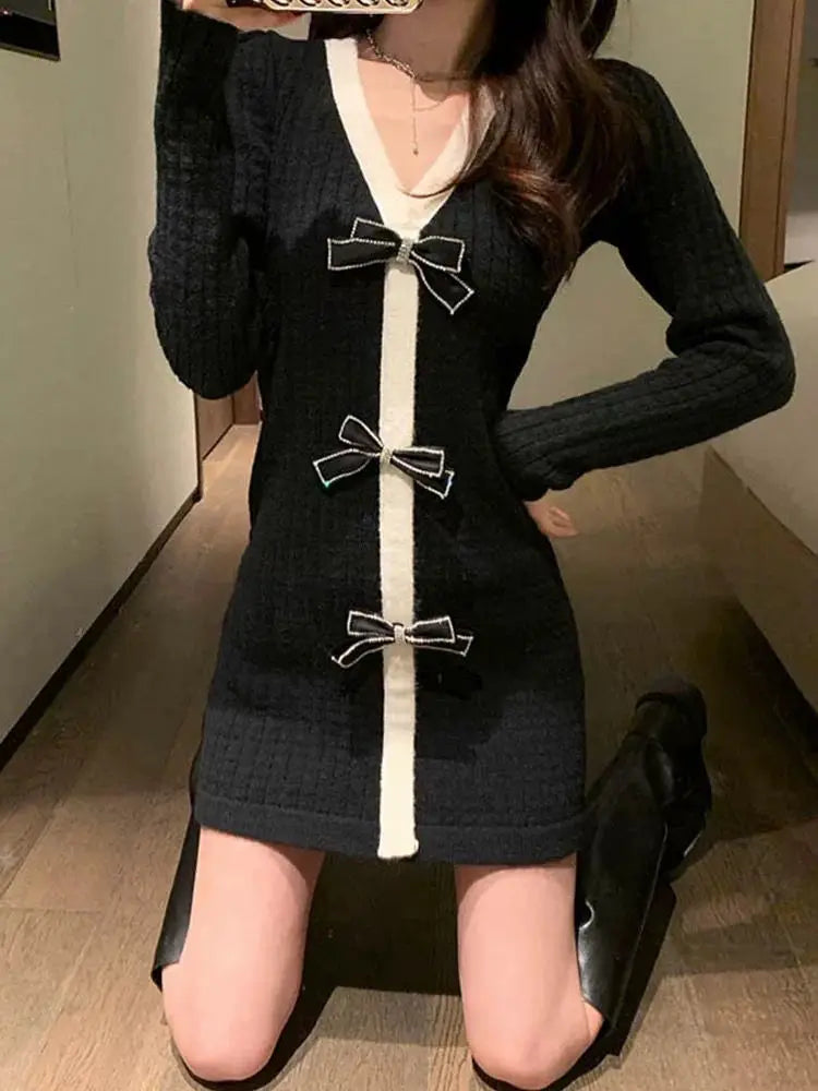 Cute Knitted Mini Dress With Bow
