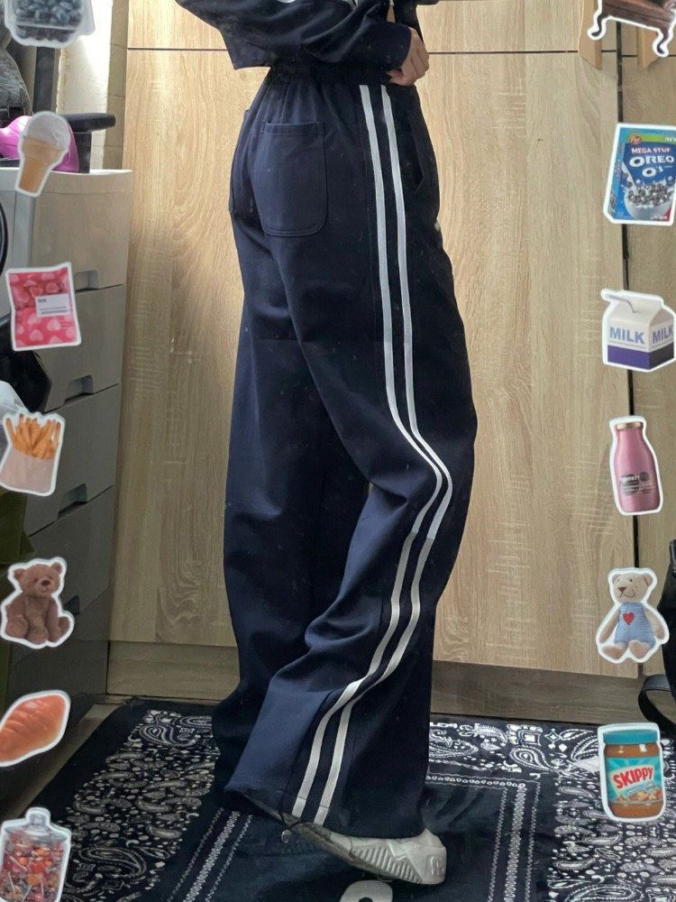 Y2K Hip Hop-Style Track Pants With Accent Stripes