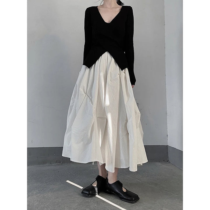 Gothic-Style Pleated Midi-Skirt