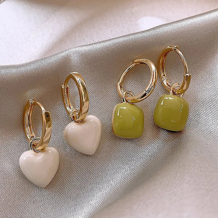 Simple Dange Earrings (Hearts/Squares)