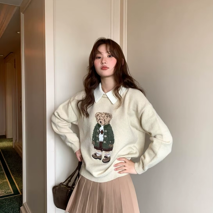 Sweater With Turn-Down Collar And Bear Embroidery