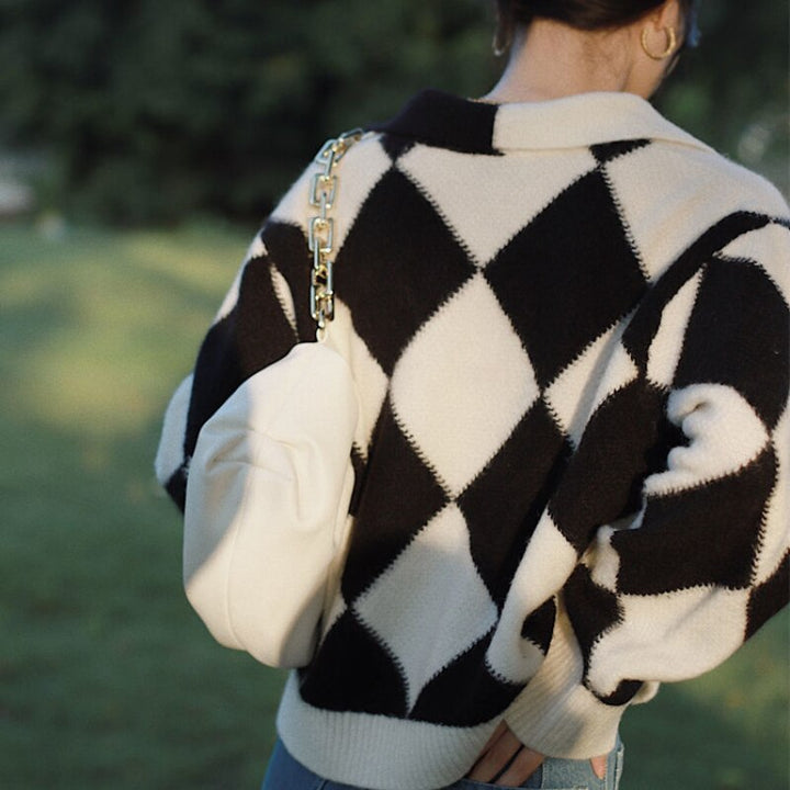 V-Neck Sweater With Diamond Pattern