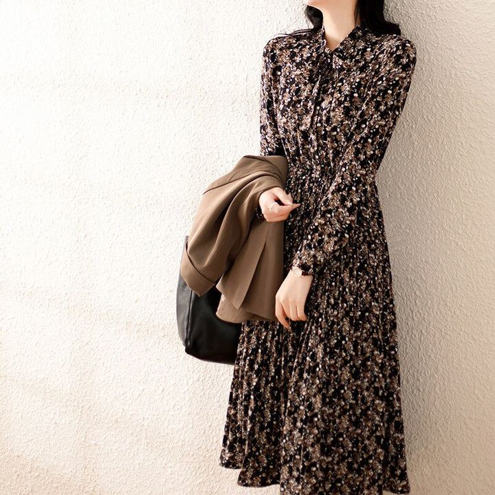 A-Line Floral Dress With Collar Bow