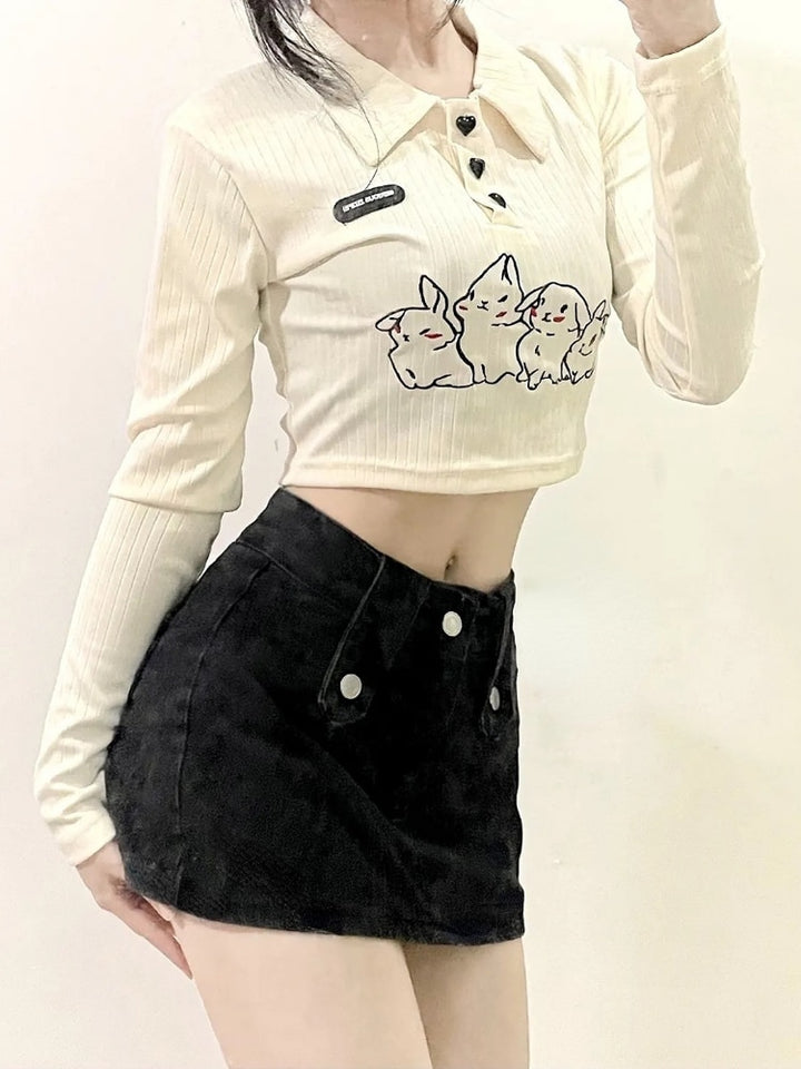 Collared Crop-Longsleeve with Bunny Print