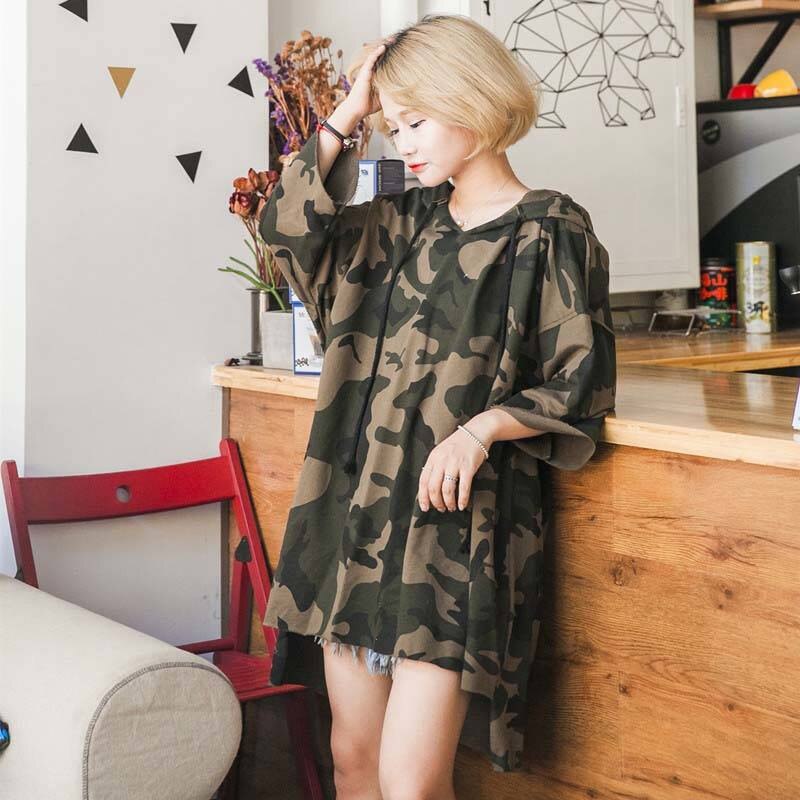 Oversized Shortsleeved Hoodie With Camouflage Pattern