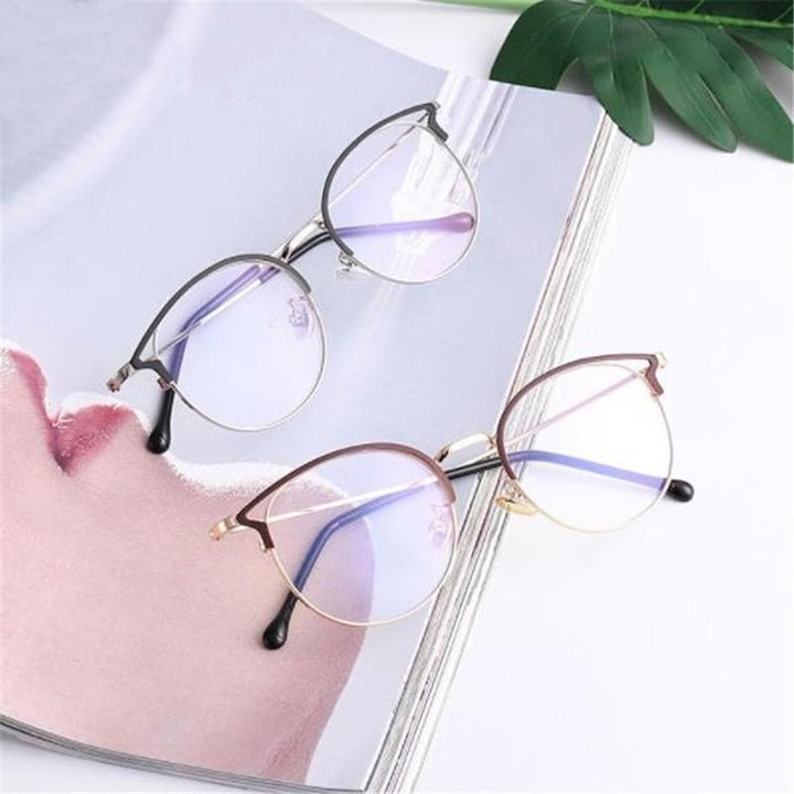 Round Glasses With Cat Eye Frame - Asian Fashion Lianox