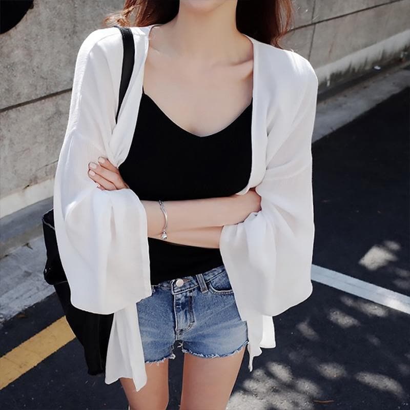 Light Blouse With Wide Sleeves - Asian Fashion Lianox