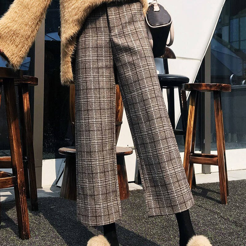 Plaid Pants With Wide Legs