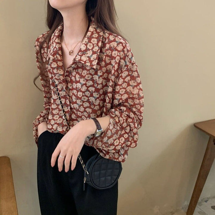 Longsleeved Blouse With Floral Pattern