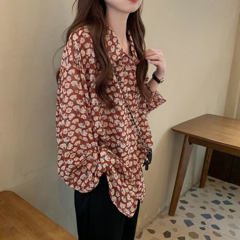 Longsleeved Blouse With Floral Pattern