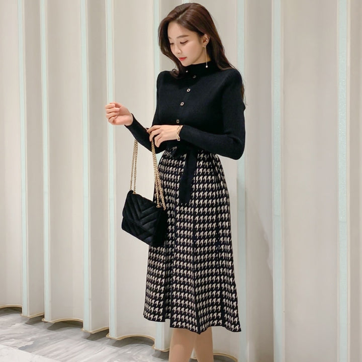 A-Line Dress With Hound's Tooth Pattern And Turtleneck