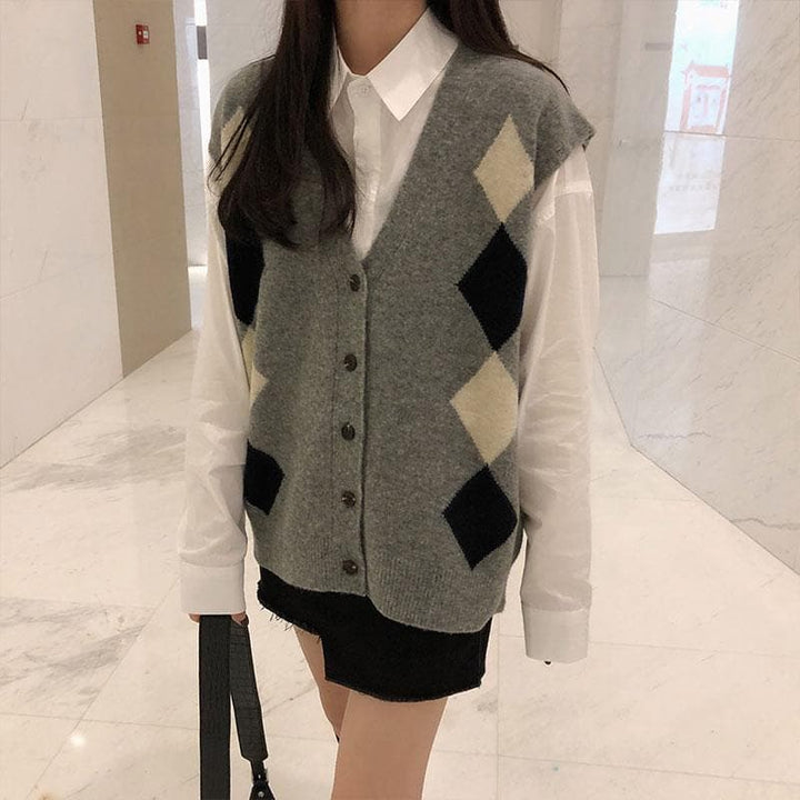 Argyle Buttoned Vest - Asian Fashion Lianox