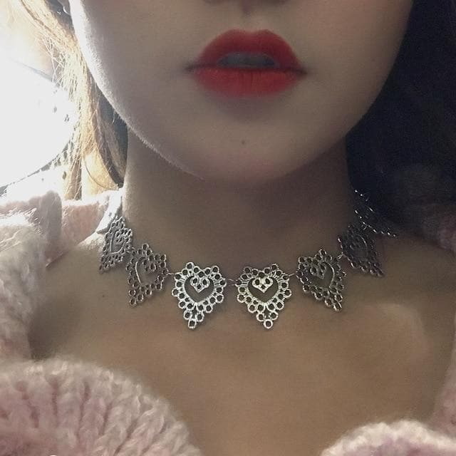 Silver Choker With Heart Theme - Asian Fashion Lianox