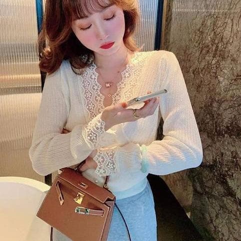 Knit Buttoned Longsleeve Blouse With Laced Collar - Asian Fashion Lianox
