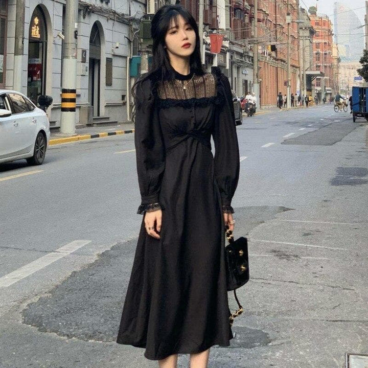 Midi Dress With Laced Bust And Puff Sleeves