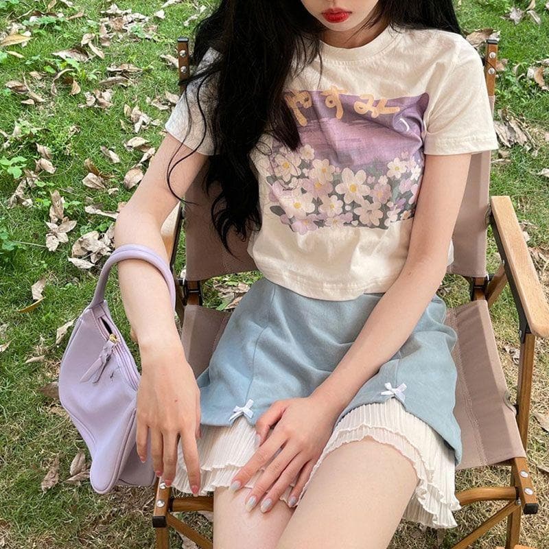 T-Shirt With Flower Field Print - Short Or Regular Length -  Asian Fashion! - Shop Korean & Japanese Fashion on Lianox.