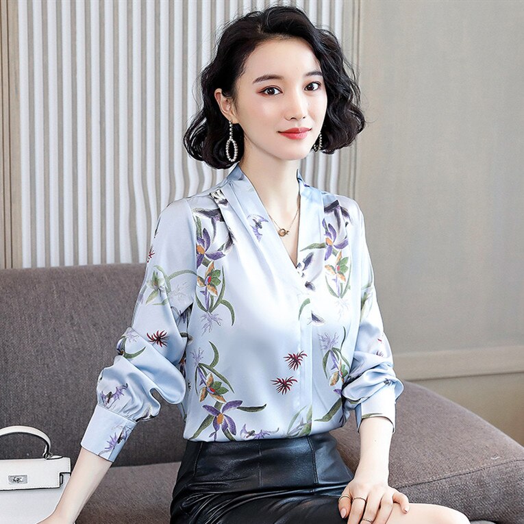 Satin Blouse With Floral Print And V-Neck