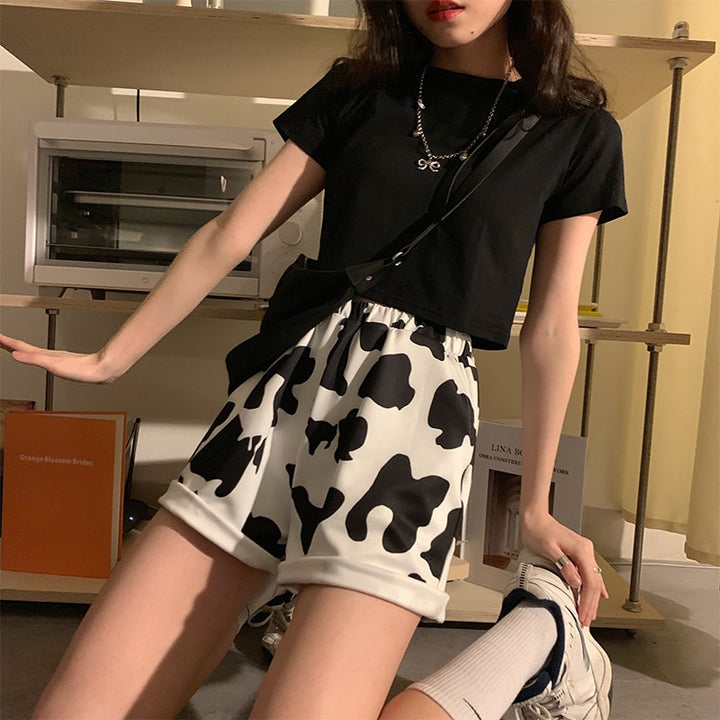 Wide-Leg Shorts With Cow Print