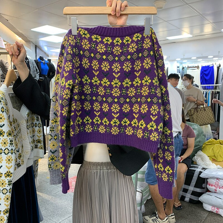 Button-Down Cardigan With Floral Pattern
